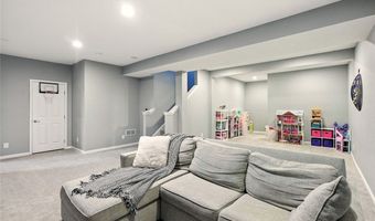 10455 Joyce Ct, Aurora, OH 44202