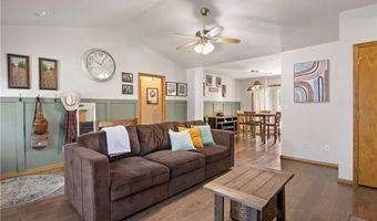 1 Constance Cir, Bella Vista, AR 72714