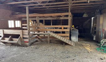 1320 Lake Dr, Ashland, OH 44805