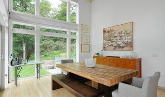 103 Long View Dr, Becket, MA 01223