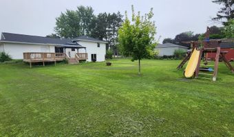 536 Santa Maria Dr, Arlington, WI 53911