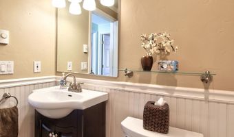 5185 Main St, Bay City, OR 97107