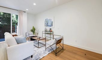 8266 High St, La Mesa, CA 91941