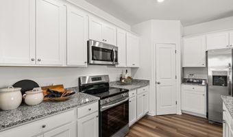 520 Almere Dr, Hampton, GA 30228