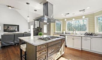 302 Bennett Farms Ct, Acworth, GA 30102