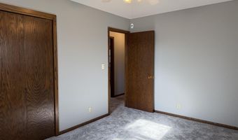 500 E 9th St, Bridgewater, SD 57319