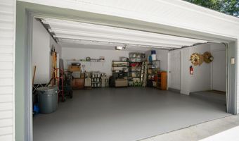 24 Thomas Sumter St, Beaufort, SC 29907