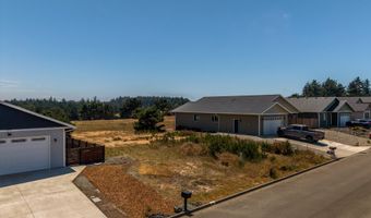 753 SEACREST Dr, Bandon, OR 97411