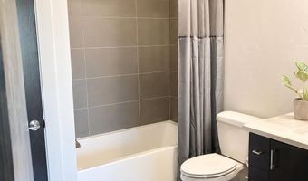 3755 E Parkcenter, Boise, ID 83716