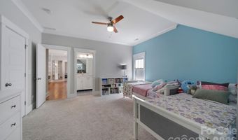 3015 Commonwealth Ave, Charlotte, NC 28205