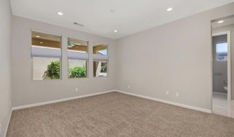 7945 Lusardi Creek Ln, San Diego, CA 92127