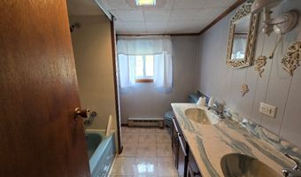 113 Fox Ave, Ansted, WV 25812