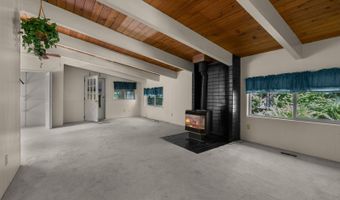 21313 E BLUE JAY Ln, Brightwood, OR 97011