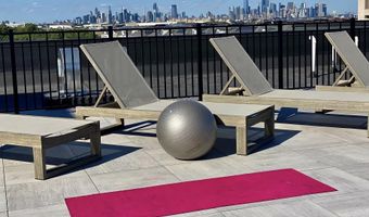 1 FLAGSHIP St 202, Bayonne, NJ 07002