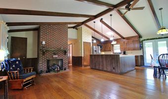 1967 Cub Creek Rd, Appomattox, VA 24522