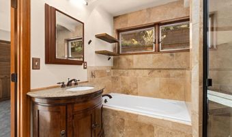 31 Kings Canyon Rd, Bellvue, CO 80512