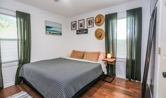 1724 S 1st St, Aberdeen, SD 57401