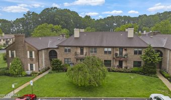 516 Wellington Pl, Aberdeen, NJ 07747