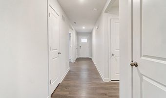 5 Walnut Mill Way Plan: Chatham, Ashville, OH 43103