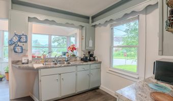 835 E Lincoln Rd, Alcoa, TN 37701