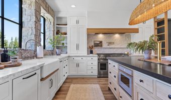 926 E Autumn Dr, Brian Head, UT 84719