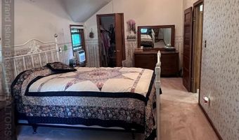 709 N St, Aurora, NE 68818