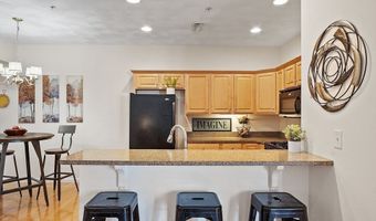 802 Autumn Ridge Dr 802, Ayer, MA 01432