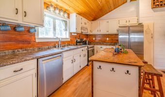 128 Shepard Rd, Belfast, ME 04915