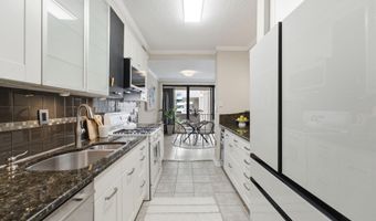 4141 N HENDERSON Rd 1026, Arlington, VA 22203