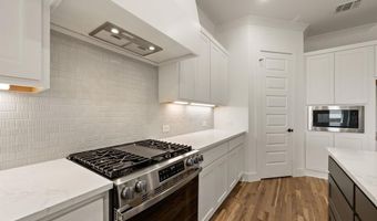 121 Kingfisher Ln, Aledo, TX 76008