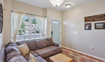 5524 STONECROFT Ln, Allentown, PA 18106