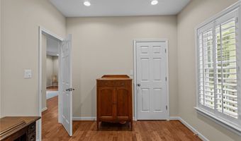 427 Valley View Dr, Aylett, VA 23009