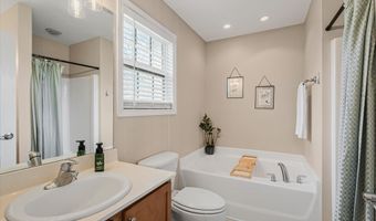 127 Linton Dr, Acworth, GA 30102
