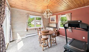 912 S 3rd Ave, Albert Lea, MN 56007
