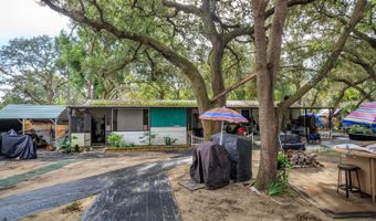 25047 MADISON St, Astatula, FL 34705