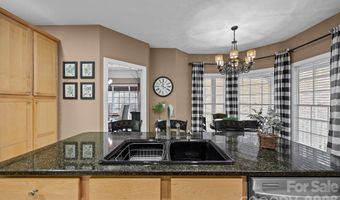 43 Smokemont Dr, Arden, NC 28704
