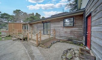 1260 JACKSON Ave SW, Bandon, OR 97411