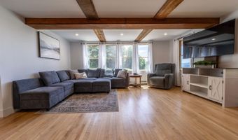 620 Poole Hill Rd, Bridgewater, NH 03222