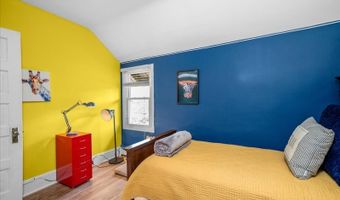 18 Ellice St, Bayonne, NJ 07035