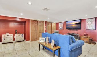 141 Eastwick Ct, Aberdeen, NJ 07747