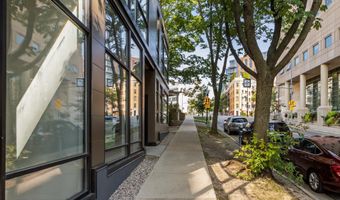 210 S Hamilton St, Madison, WI 53703