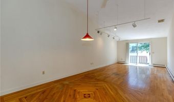 4 Scenery Ln, Johnston, RI 02919