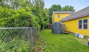 226 Manhattan Dr, Burlington, VT 05401