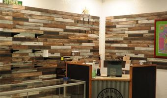 404 SE 7th St, Anadarko, OK 73005