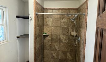 1511 YAKIMA Rd SW, Albuquerque, NM 87105