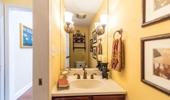 732 JOHNS Ln, Ambler, PA 19002