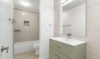 546 ORANGE Dr 11, Altamonte Springs, FL 32701