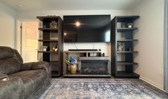 11 Cider Mill Dr, Ashville, OH 43103