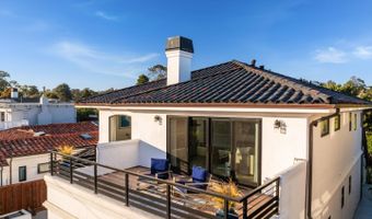 641 Bayview Dr, Aptos, CA 95003