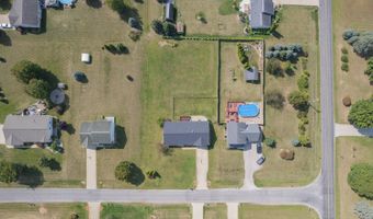 4705 Robin Hood Trl, Adrian, MI 49221